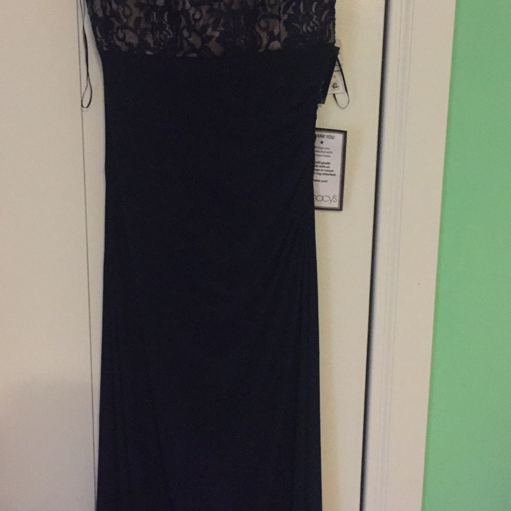R&M Ricards brand new flor dres size 8